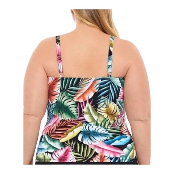 Swim Solutions V Neck Pleated Tankini Top NWT - Picture 3 of 5